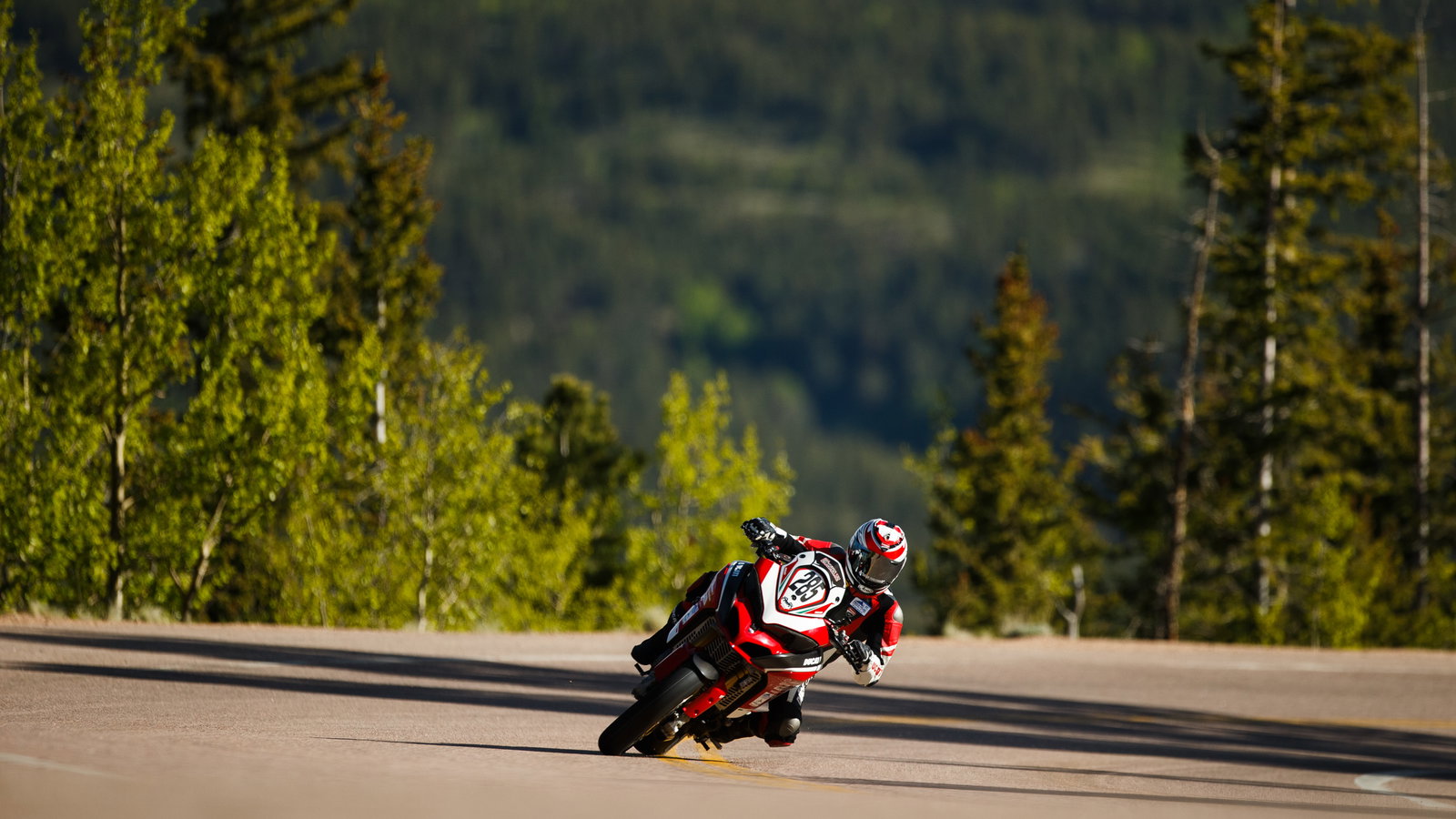 Codie Vahsholtz on Multistrada 1260 _UC76166_High.jpg